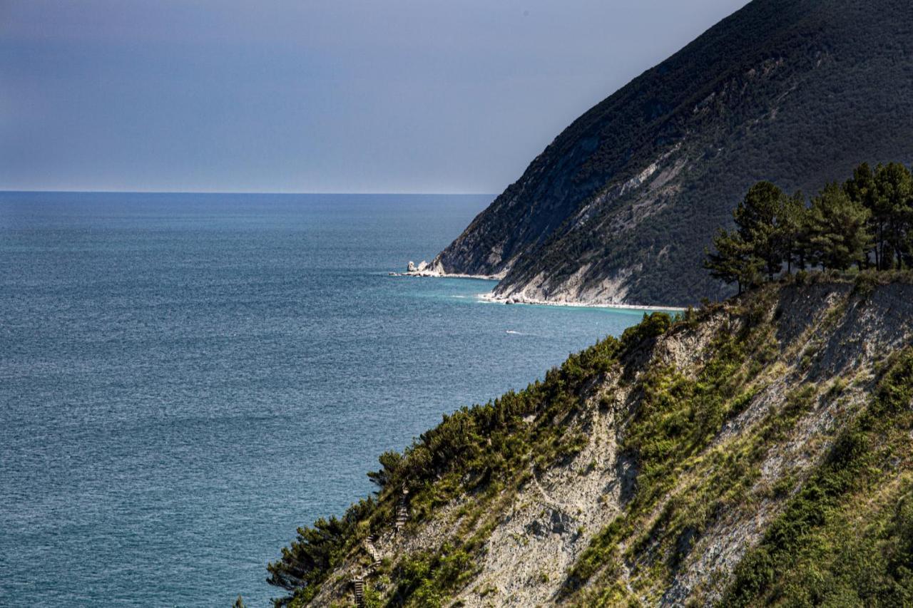 Brezza Del Conero Daire Ancona Dış mekan fotoğraf