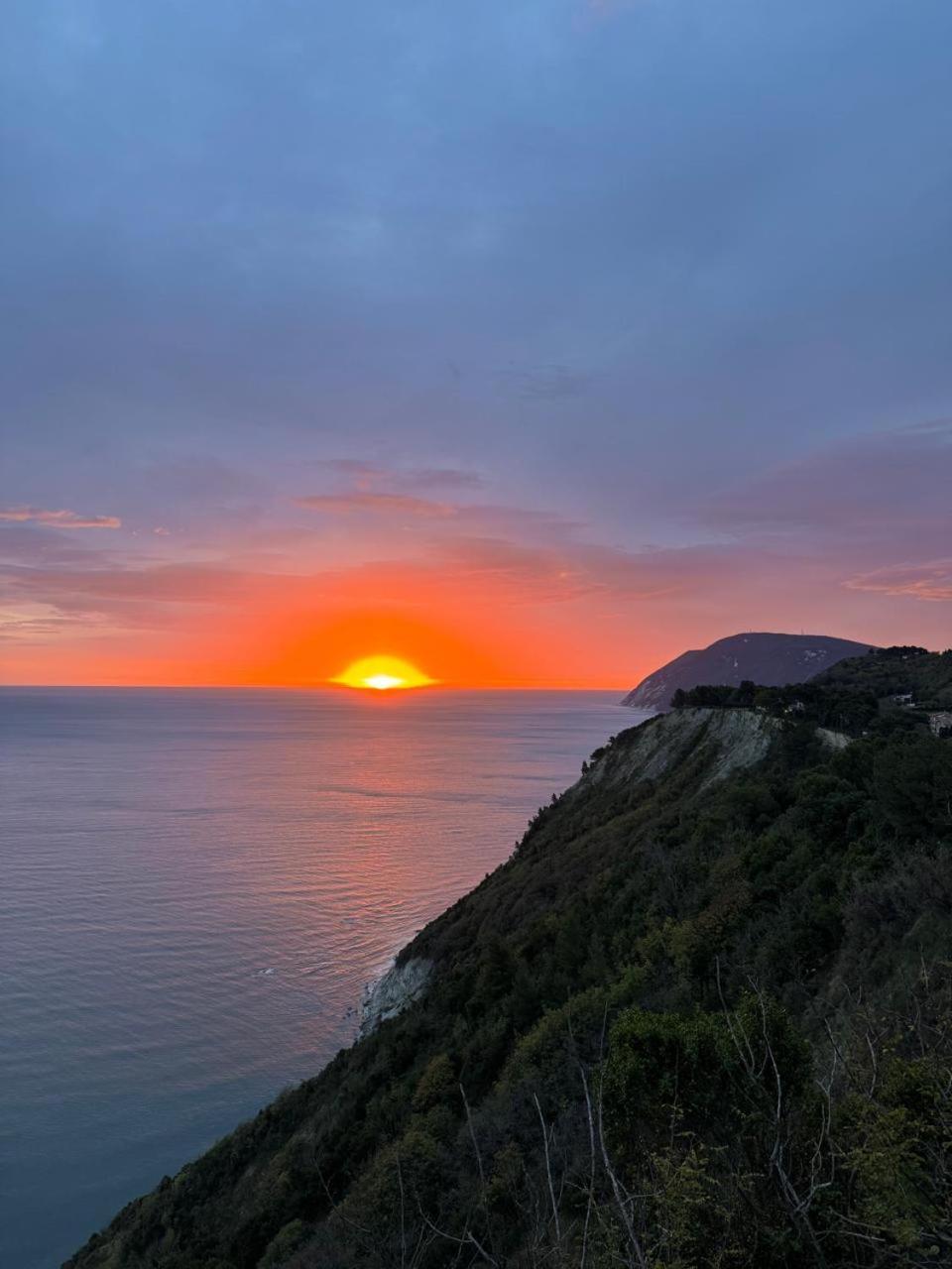 Brezza Del Conero Daire Ancona Dış mekan fotoğraf